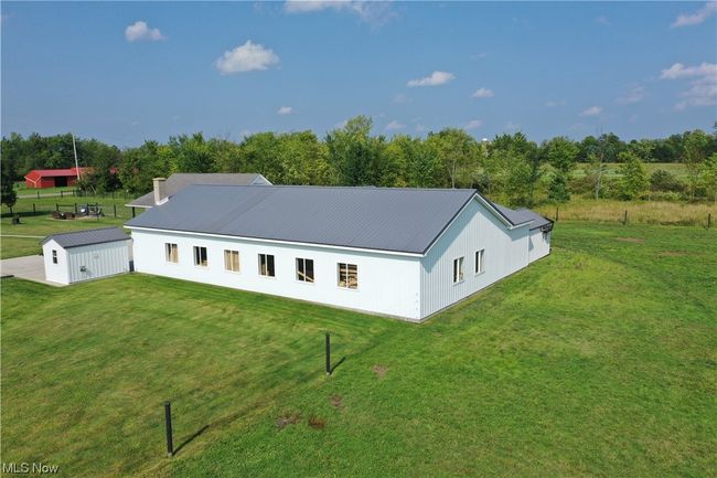 8622 Brosius Road, House other with 2 bedrooms, 1 bathrooms and null parking in Nelson OH | Image 2