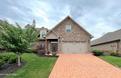 1121 Andalusian Way, Knoxville, TN, 37922-7639 | Card Image