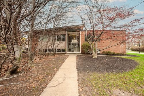 720 East Ave, Rochester, NY, 14607-2192 | Card Image