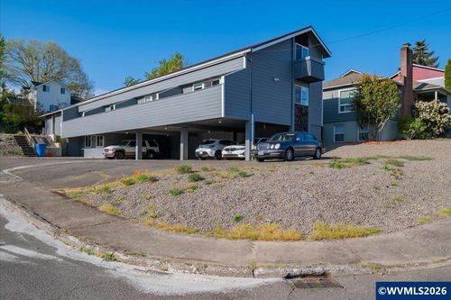 2005 Summer St Se, Salem, OR, 97302-2130 | Card Image