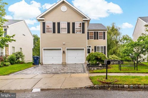 18 Fountayne Ln, LAWRENCEVILLE, NJ, 08648-2672 | Card Image