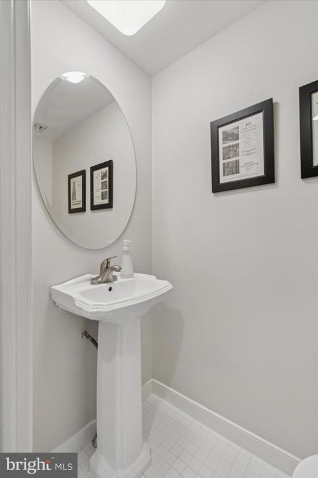 9 - 9 Old Forge Xing, Townhouse with 2 bedrooms, 3 bathrooms and null parking in DEVON PA | Image 11