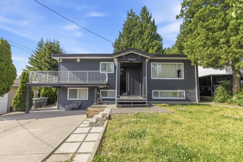 13035 98a Ave, Surrey, BC, V3T1C5 | Card Image