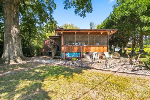 35 Loudonya Ln, Hickory, NC, 28601-7899 | Card Image