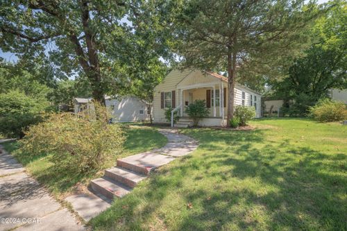 3217 S Pearl Avenue, Joplin, MO, 64804 | Card Image