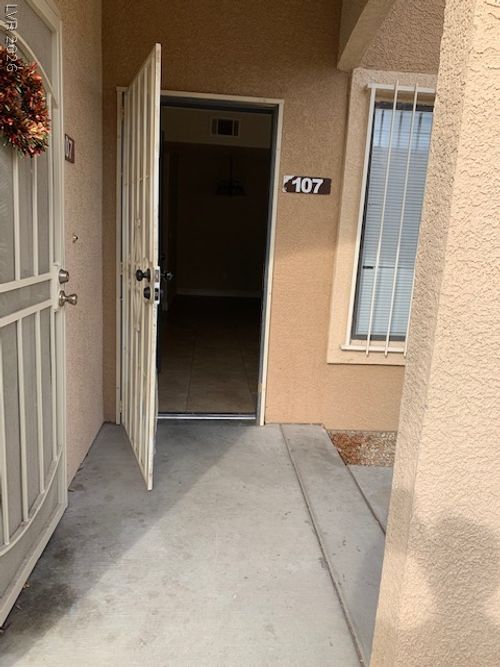 107-2019 Rancho Lake Dr, Las Vegas, NV, 89108-6479 | Card Image