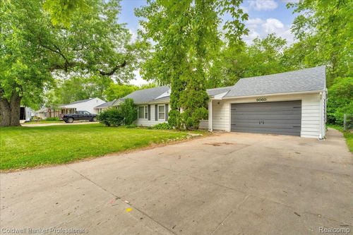 9060 Sheldon Rd, Plymouth, MI, 48170-4062 | Card Image