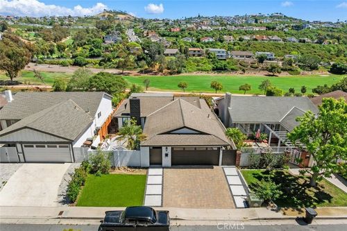 712 Camino De Los Mares, San Clemente, CA, 92673 | Card Image