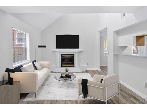 2317 Walnut St, Boulder, CO, 80302-4620 | Card Image