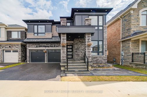 3007 Hollyberry Trail, Pickering, ON, L1X0N5 | Card Image