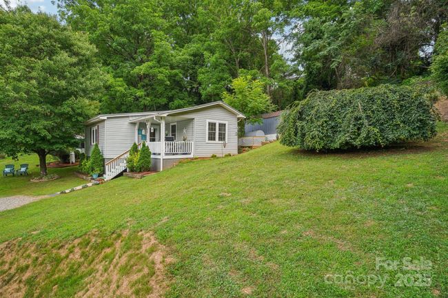 69 Devlin St, House other with 3 bedrooms, 2 bathrooms and null parking in Canton NC | Image 24