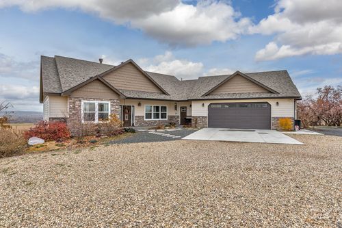 5631 Sunset Rd, Fruitland, ID, 83619-3758 | Card Image
