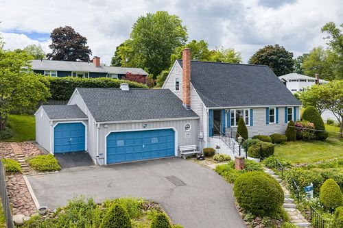 50 Emerson St, Springfield, MA, 01118-1731 | Card Image