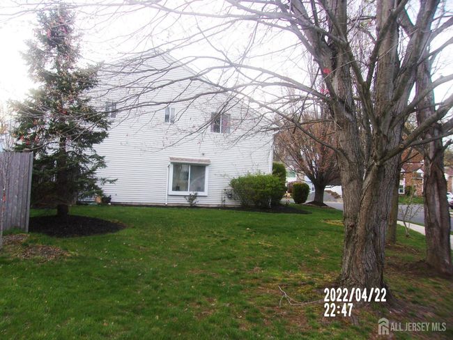 29 Jeffrey Cir, House other with 4 bedrooms, 3 bathrooms and null parking in Dayton NJ | Image 11
