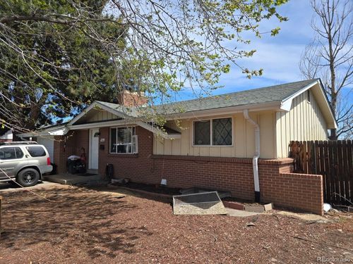 926 Potomac Ct, Aurora, CO, 80012 | Card Image