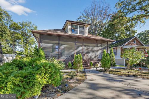 37 Pine Grove Ave, CLEMENTON, NJ, 08021-3620 | Card Image