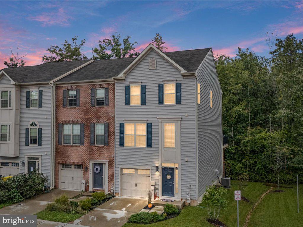 Moss Brook Ct, Glen Burnie, MD 21060