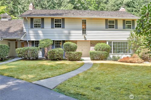 10915 N Deer Dr, Woodway, WA, 98020-6113 | Card Image