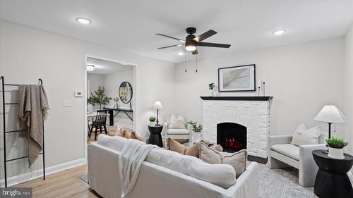 1007 Mount Holly St, BALTIMORE, MD, 21229-1931 | Card Image