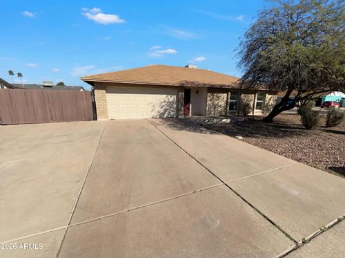 4902 W Windrose Dr, Glendale, AZ, 85304-2036 | Card Image