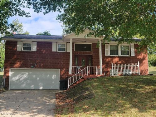 203 Mellwood Dr, Toronto, OH, 43964-7711 | Card Image