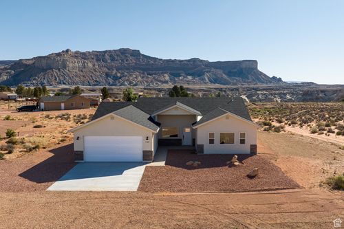 1140 S Independence, Big Water, UT, 84741 | Card Image