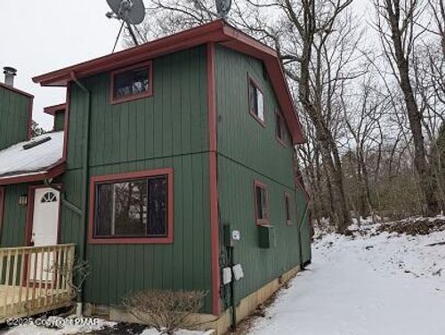 104 Squirrelwood Ct, Effort, PA, 18330-7746 | Card Image