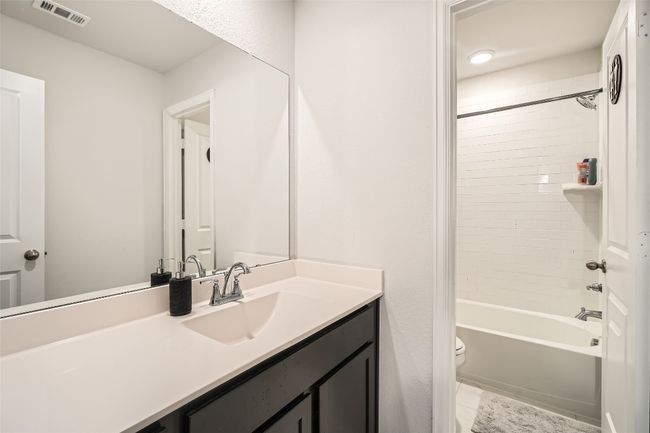 Full Bathroom #2 | Image 35