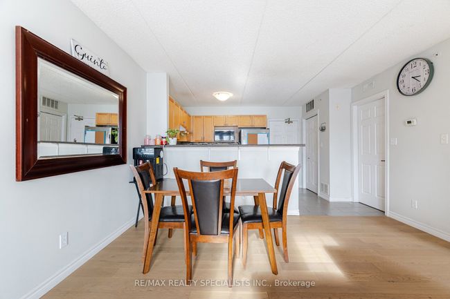 303 - 2035 Appleby Line, Condo with 2 bedrooms, 1 bathrooms and null parking in Burlington ON | Image 6