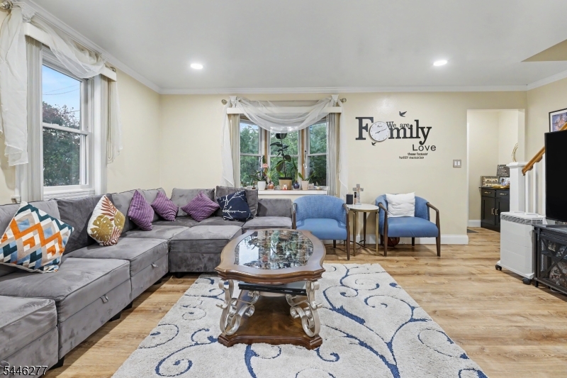 Residential in Pompton Lakes Boro 5