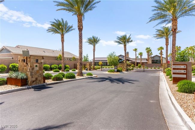6620 Roseton St, House other with 2 bedrooms, 2 bathrooms and null parking in North Las Vegas NV | Image 36