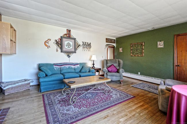 25 Highland Ter, House other with 3 bedrooms, 2 bathrooms and 2 parking in Ansonia CT | Image 9