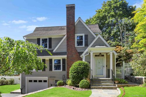 10 Grandview Ave, Pleasantville, NY, 10570-2026 | Card Image