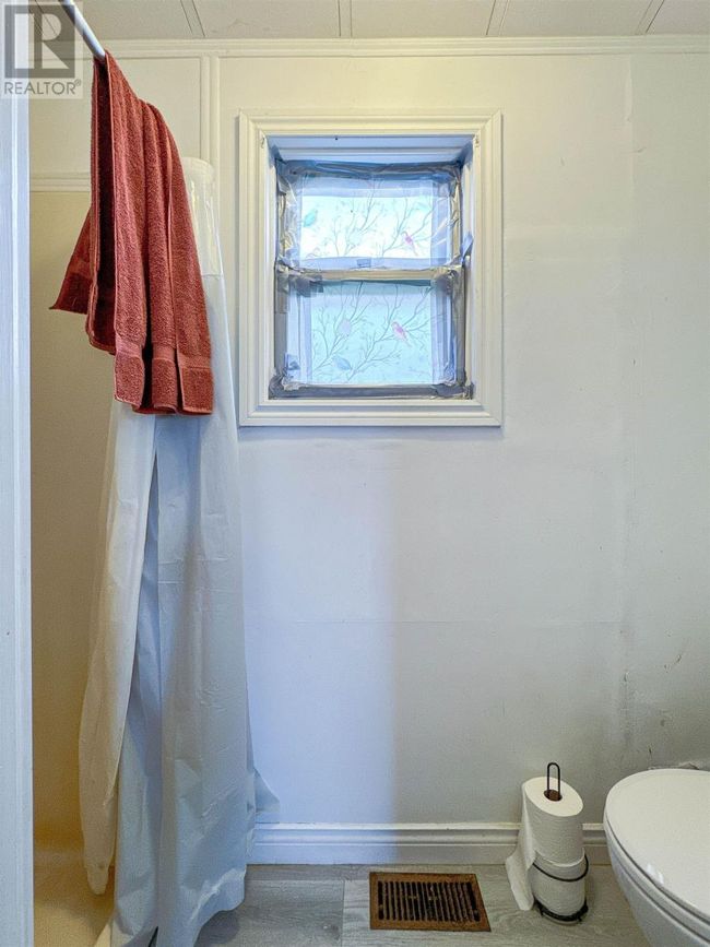 445 Avondale Rd   Rte 216, House other with 2 bedrooms, 2 bathrooms and null parking in Hermitage PE | Image 11