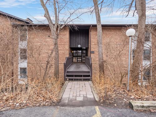 92c-5516 E Lake Dr, Lisle, IL, 60532-2665 | Card Image