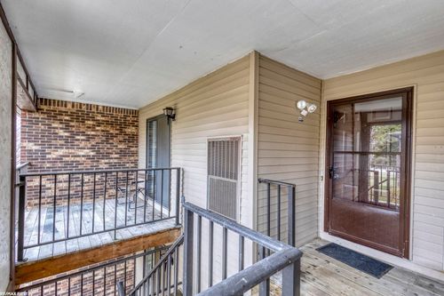 29846 Utica Rd, Roseville, MI, 48066-4664 | Card Image