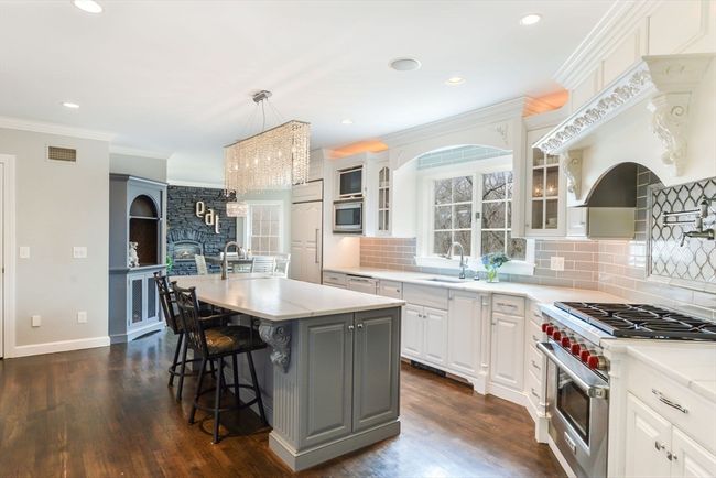 3 E High St, House other with 4 bedrooms, 5 bathrooms and 6 parking in Dartmouth MA | Image 12