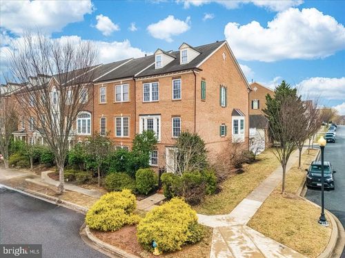 9401 Dunraven St, FREDERICK, MD, 21704-7342 | Card Image