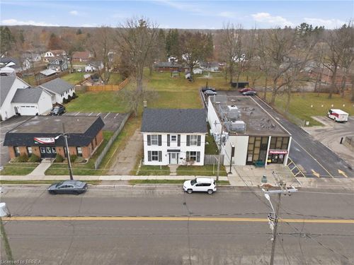 {{alt}} | Card Image