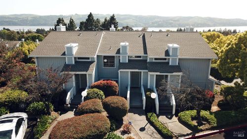 2145 Clearview Cir, Benicia, CA, 94510-2059 | Card Image