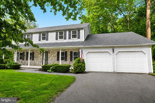 35 Blue Ridge Trl, FAIRFIELD, PA, 17320-8232 | Card Image