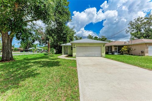 2105 36th Avenue E, Bradenton, FL, 34208 | Card Image
