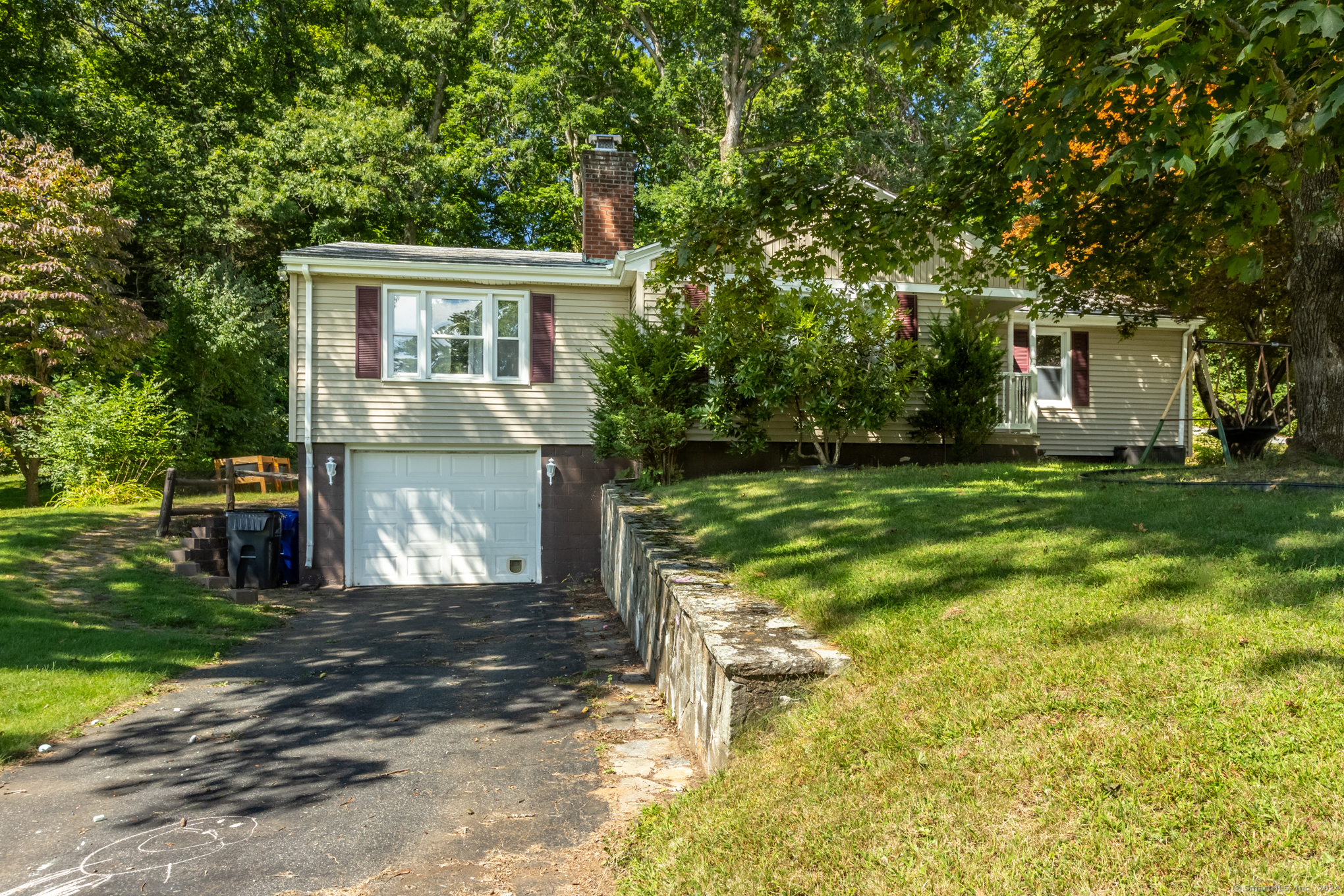 Brendan St, Stafford Springs, CT 06076
