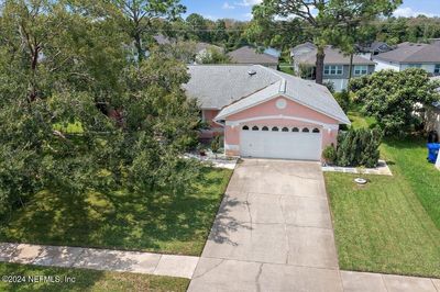 686 Aleida Drive, House other with 3 bedrooms, 2 bathrooms and null parking in St Augustine FL | Image 2