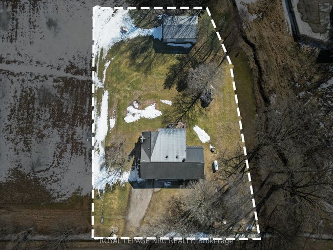 322 Foss Rd, House other with 3 bedrooms, 1 bathrooms and 4 parking in Fenwick ON | Image 31