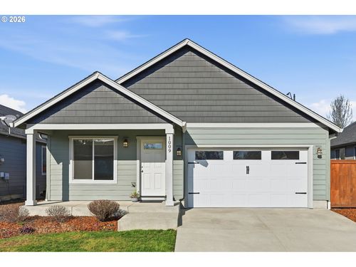 1009 Ne 10th St, Battle Ground, WA, 98604-4705 | Card Image