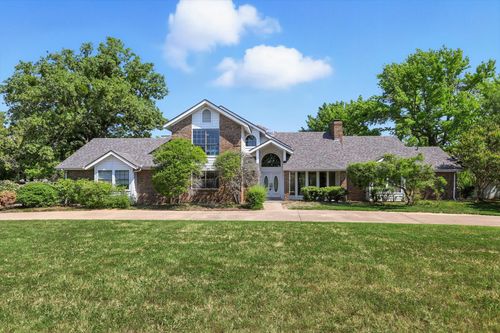 6500 Country Oaks Dr, Flower Mound, TX, 75022-6110 | Card Image