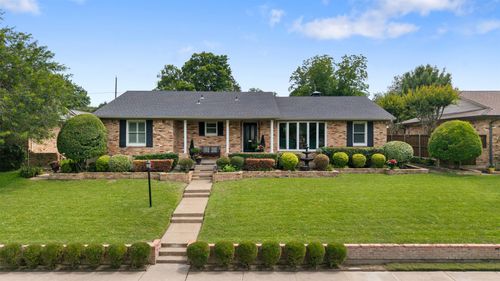 9124 Vinewood Drive, Dallas, TX, 75228 | Card Image