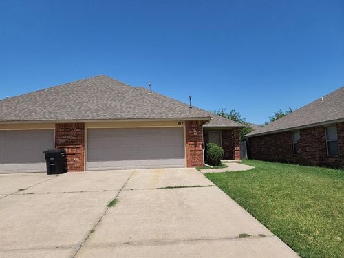 919-917 Sw 37th Street, Moore, OK, 73160 | Card Image