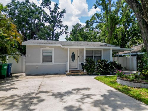 6908 N Oregon Ave, TAMPA, FL, 33604-5351 | Card Image